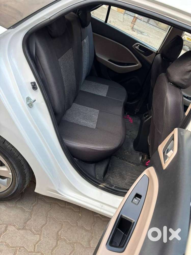 Maruti Suzuki Ritz Vxi (abs) Bs Iv, 2016, Petrol