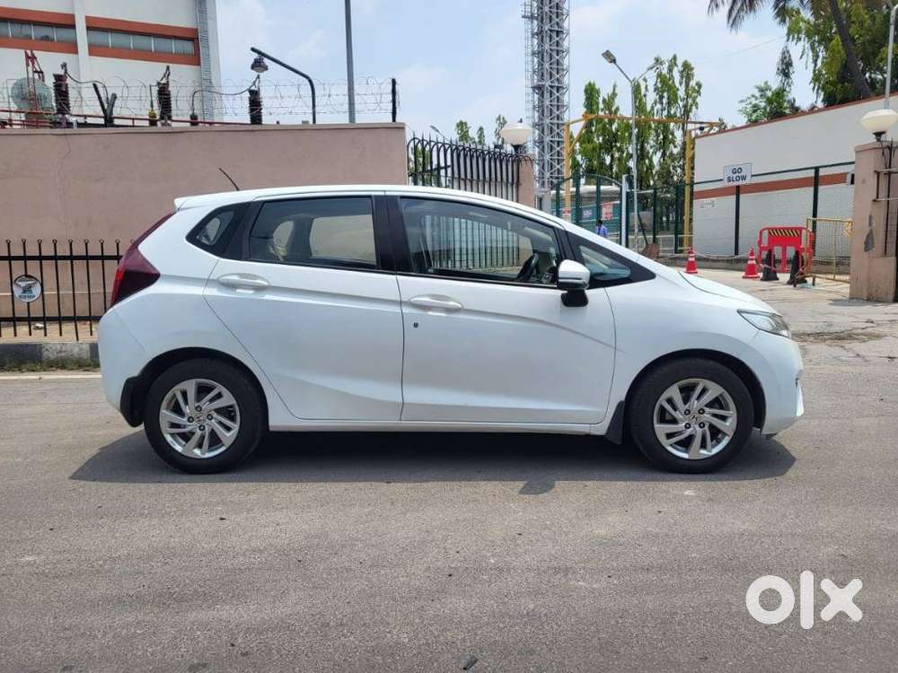 Honda Jazz V Automatic, 2017, Petrol
