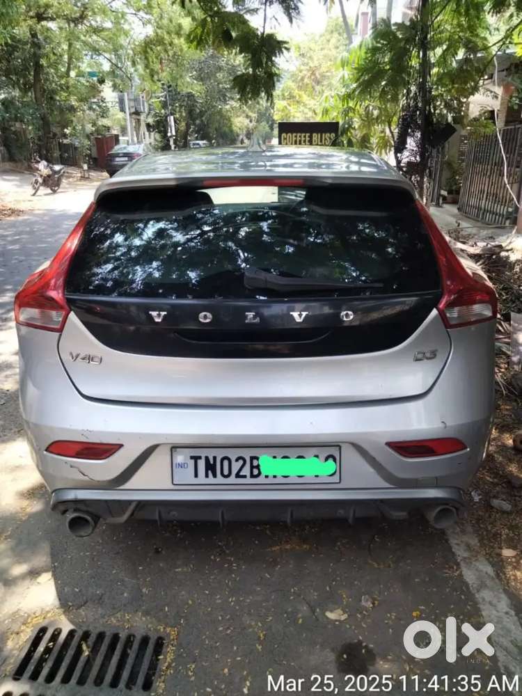 Volvo V40 Cross Country 2016