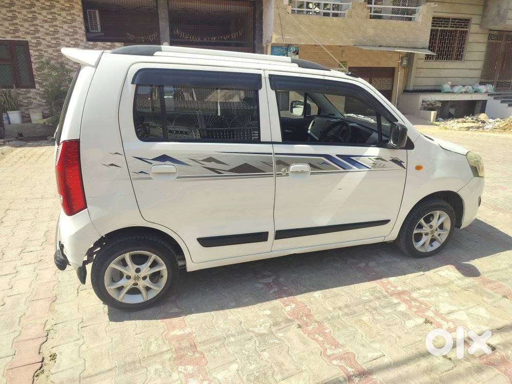 Maruti Suzuki Wagon R 1.0 2010-2019 Vxi (o), 2016, Petrol