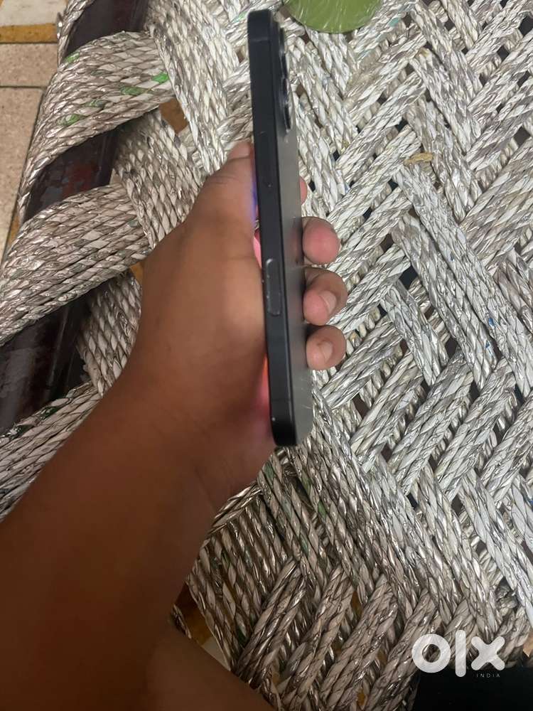 i phone 16 128