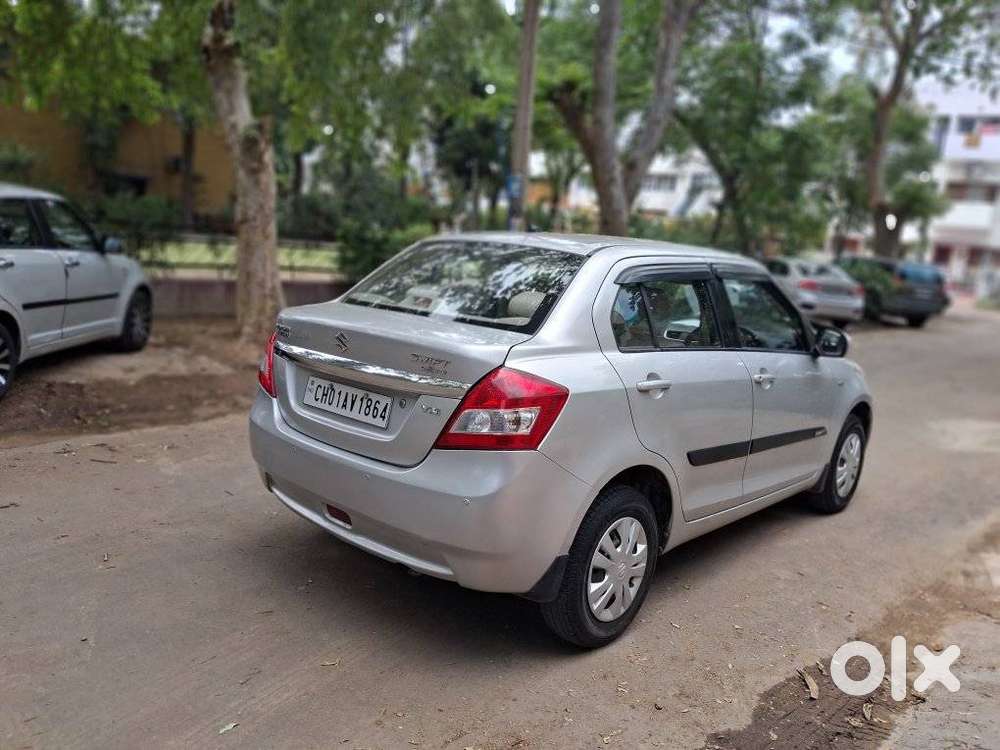 Maruti Suzuki Swift Dzire 1.2 Vxi Bsiv, 2013, Petrol