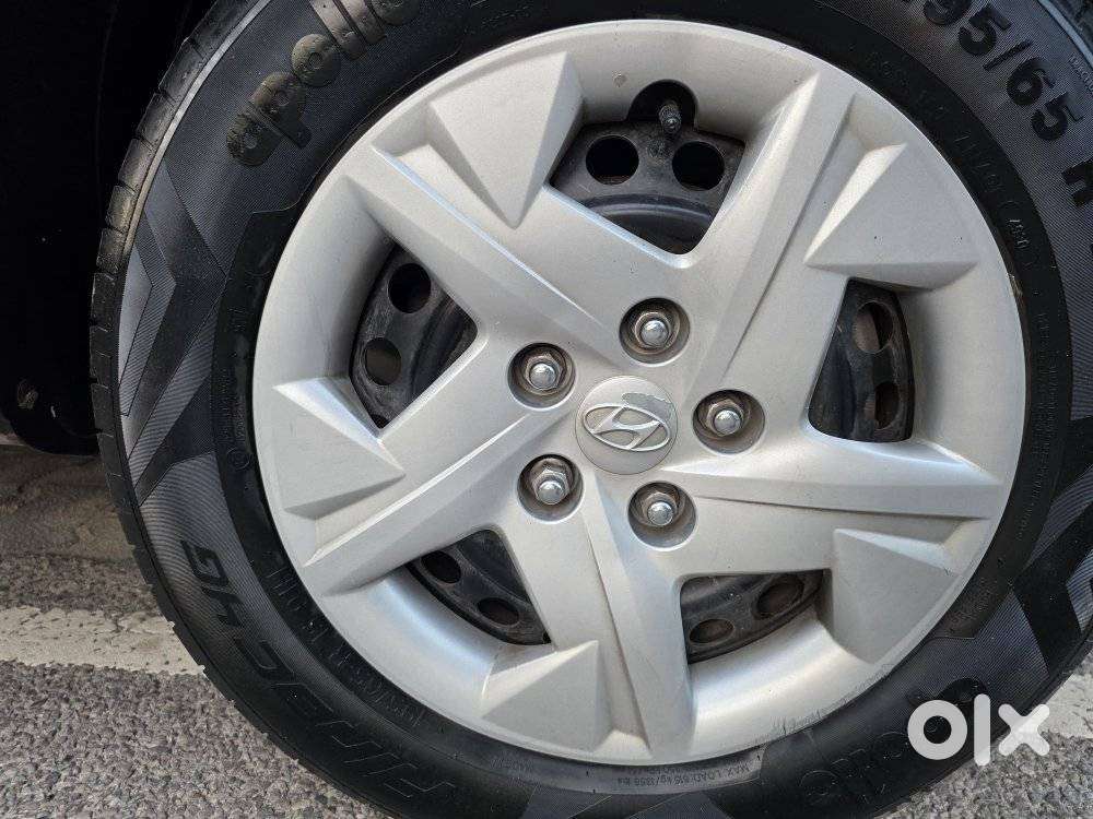 Hyundai Venue 1.2 S (o), 2021, Cng & Hybrids