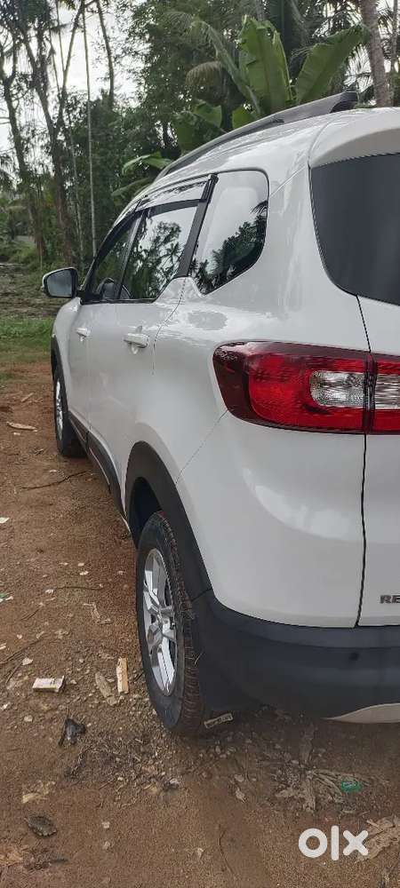 Renault Triber 2020 Petrol Well Maintained