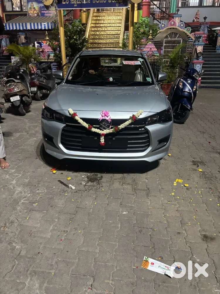 Maruti Suzuki Dzire 2025 Cng & Hybrids 33500 Km Driven