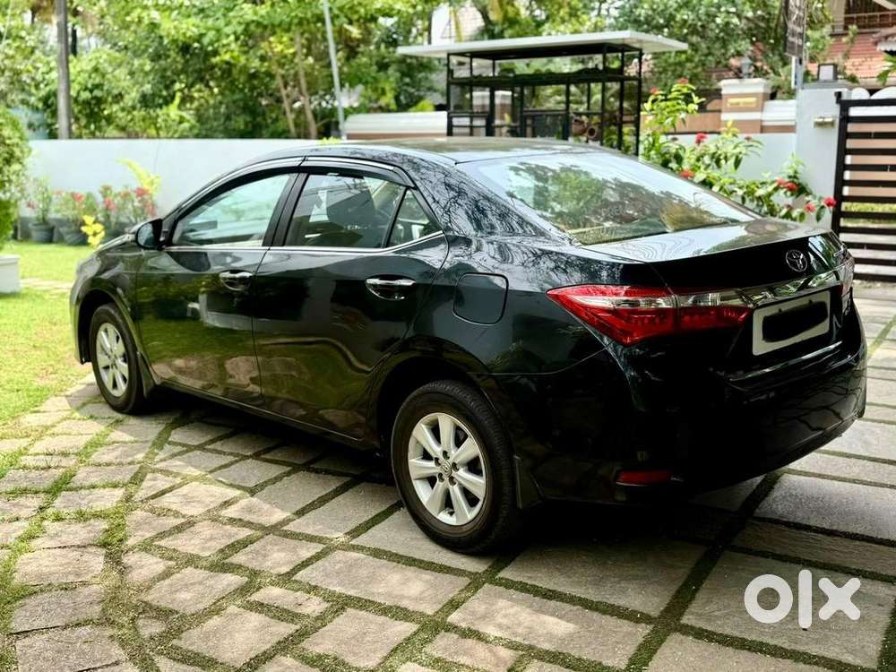 Toyota Corolla Altis 2014 Diesel Well Maintained