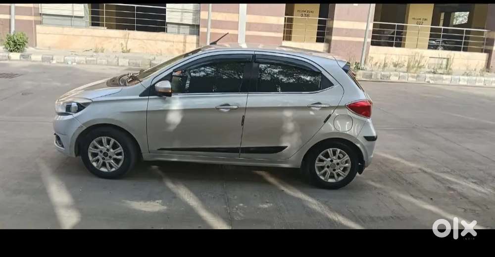 Tata Tiago 2017 Petrol 72000 Km Driven
