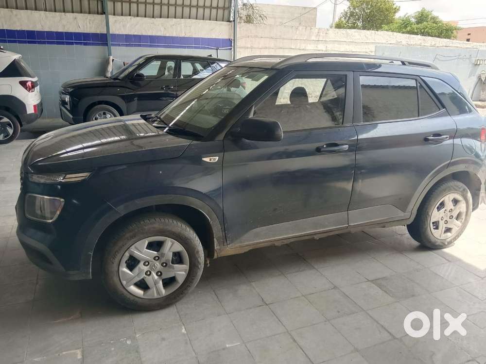 Hyundai Venue 2022 Car