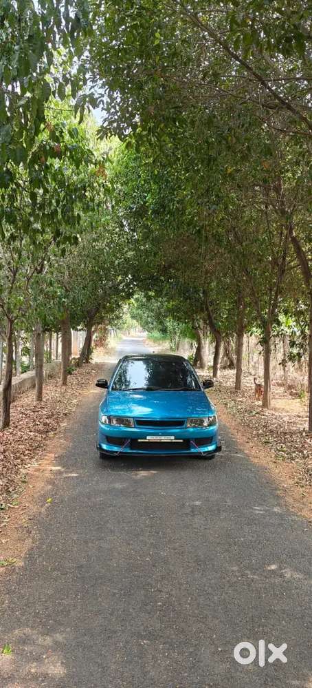 Mitsubishi Lancer Glxi 2003