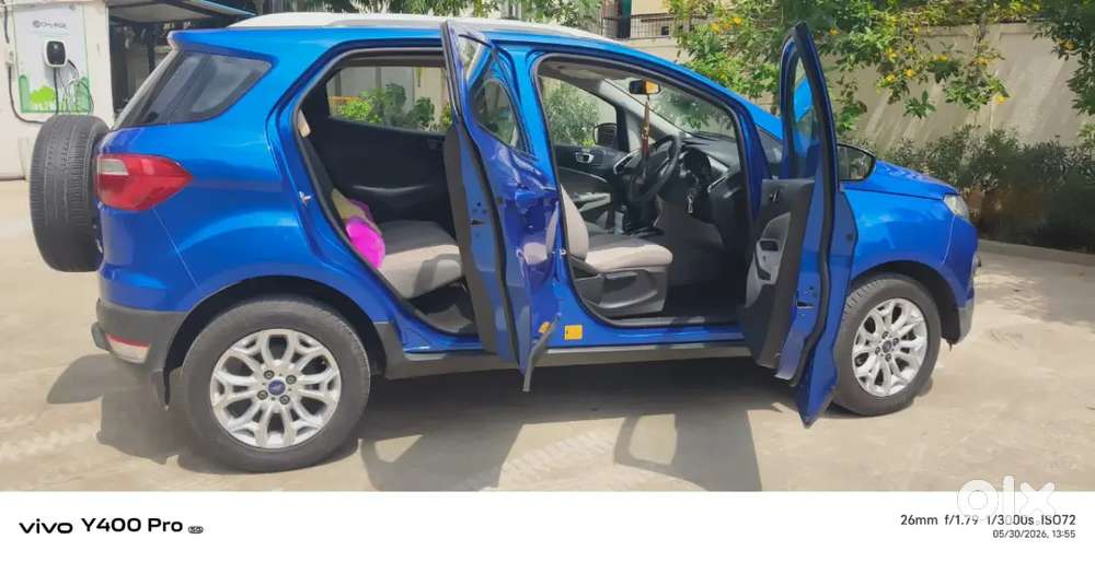 Ford Ecosport 2015 Petrol 52000 Km Driven