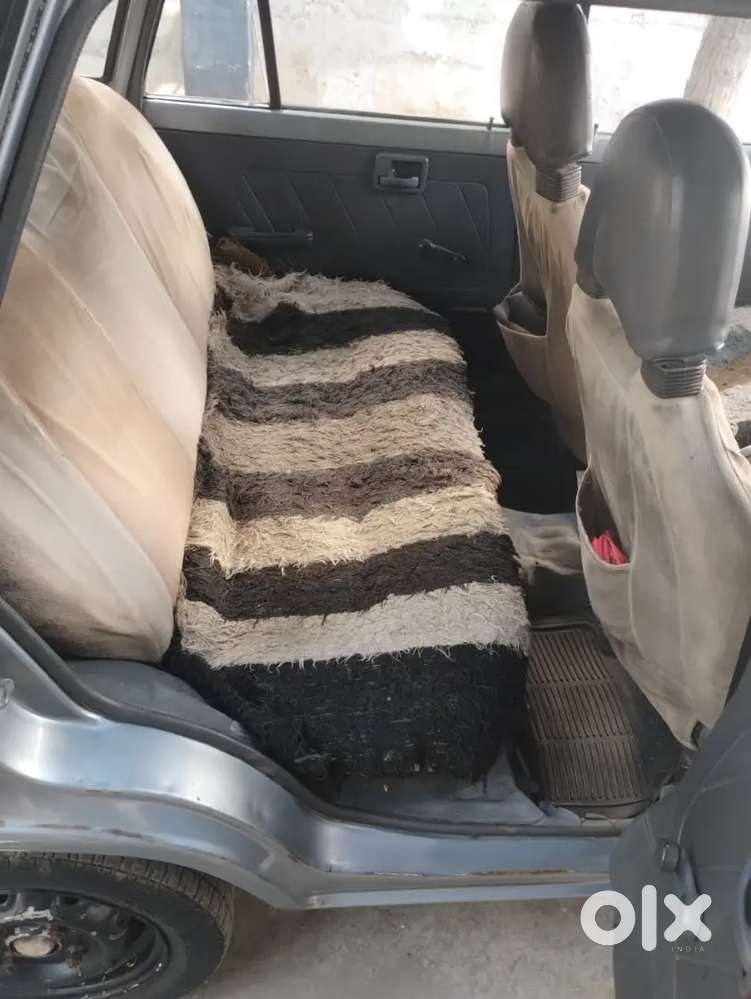 Maruti Suzuki  2001  5speed