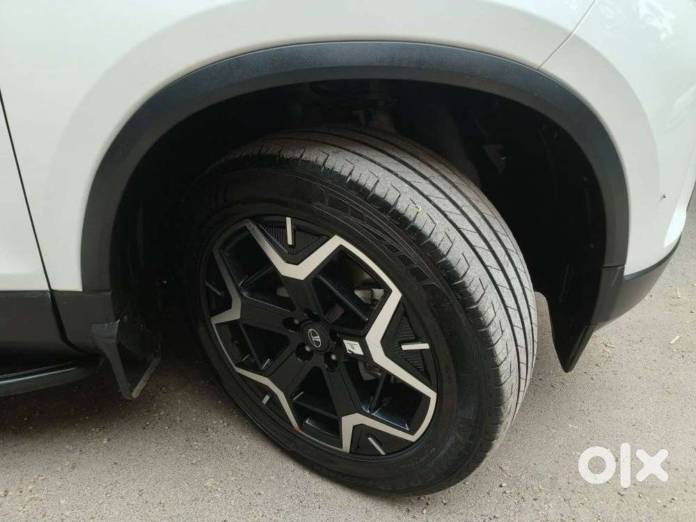 Tata Safari 2.0 Kryotec Xza Plus 6s Red Dark Edition, 2024, Diesel