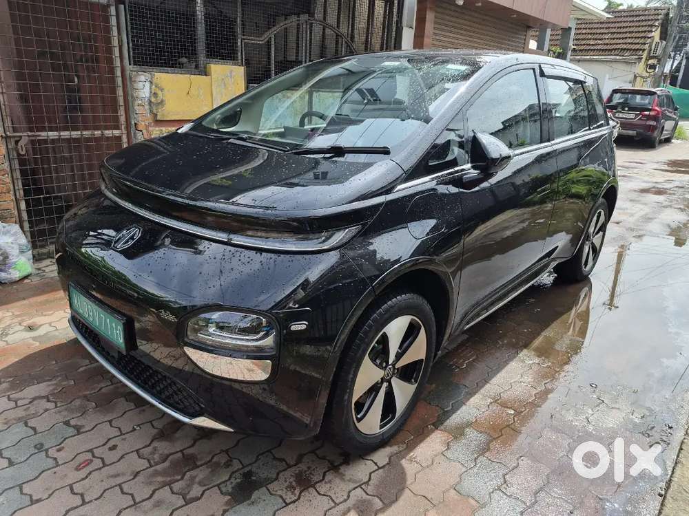 Mg Windsor Ev 2025 Electric Well Maintained