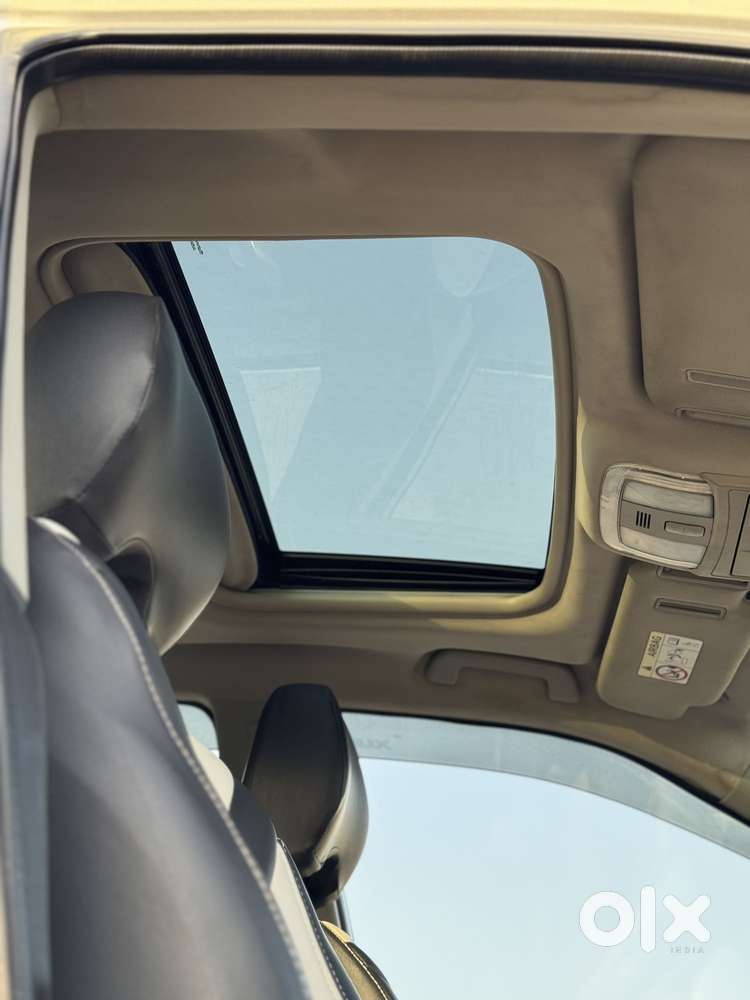 Mahindra Xuv500 W9 2wd, 2018, Diesel