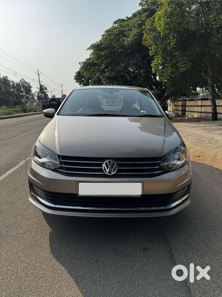 Volkswagen Vento 1.2 Tsi Highline Plus At, 2016, Petrol