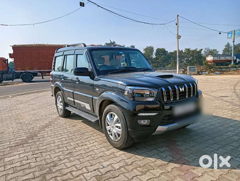 Mahindra Scorpio 2.2 Classic S 2024