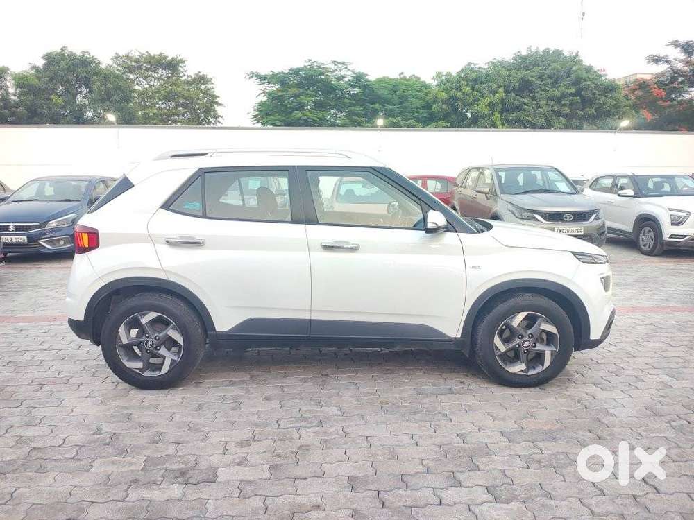 Hyundai Venue 1.0 Sx (o) Turbo Dct, 2019, Petrol