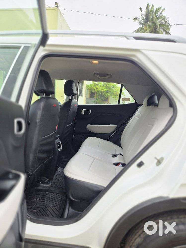 Hyundai Venue S 1.2 Petrol, 2023, Petrol