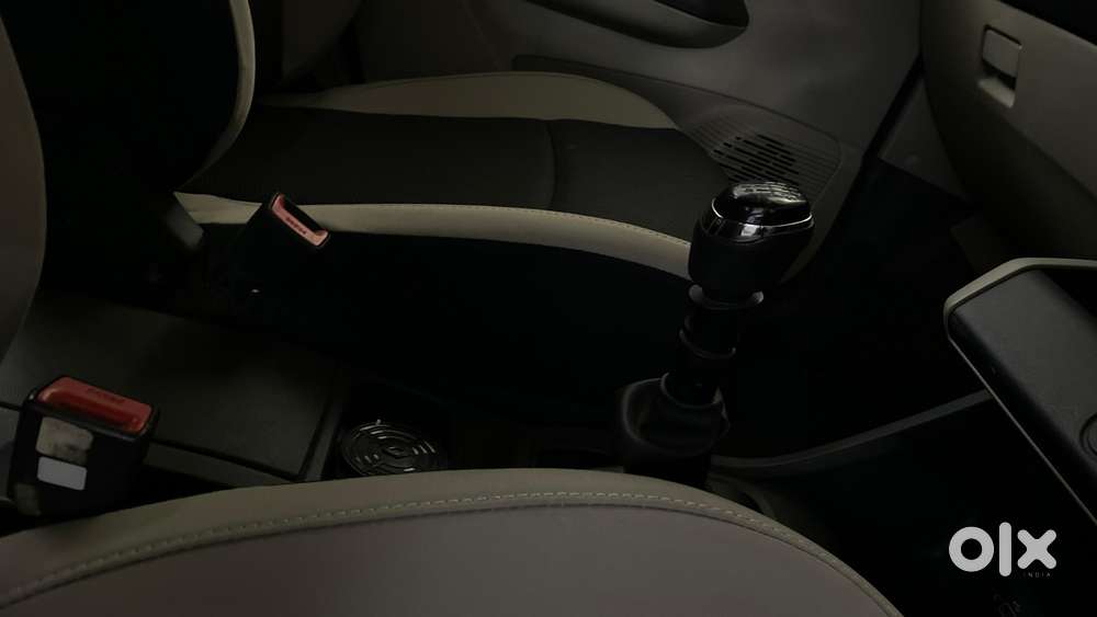 Renault Triber Rxt, 2023, Petrol