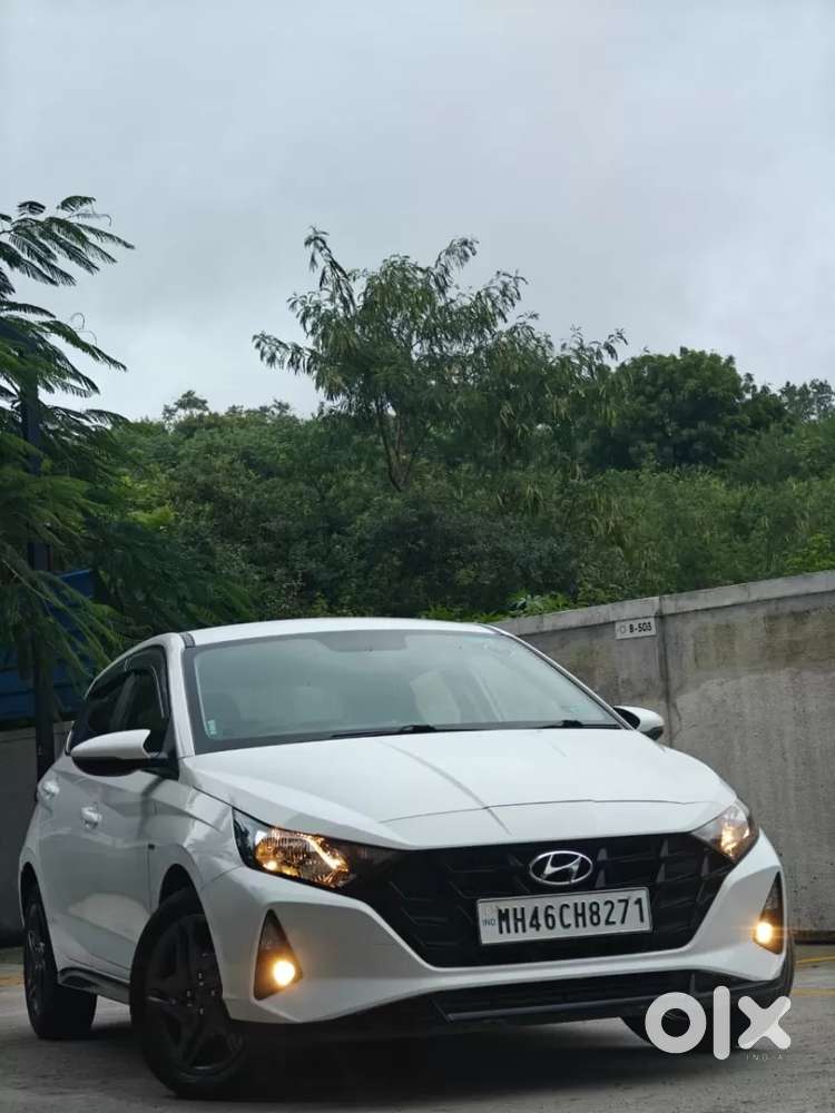 Hyundai I20 Sportz 1.2 Ivt, 2023, Petrol