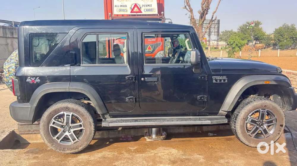 Mahindra Thar Roxx Diesel 2025