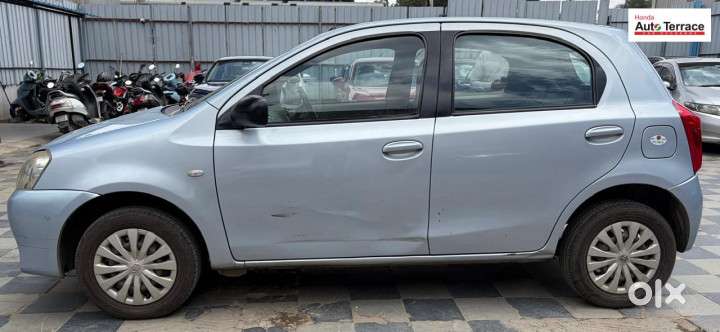 Toyota Etios Liva G, 2011, Petrol