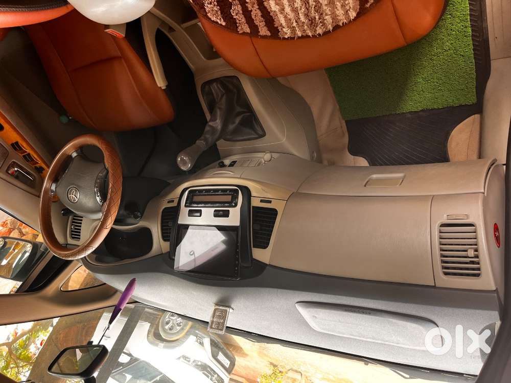 Toyota Innova 2.5 Vx 2010