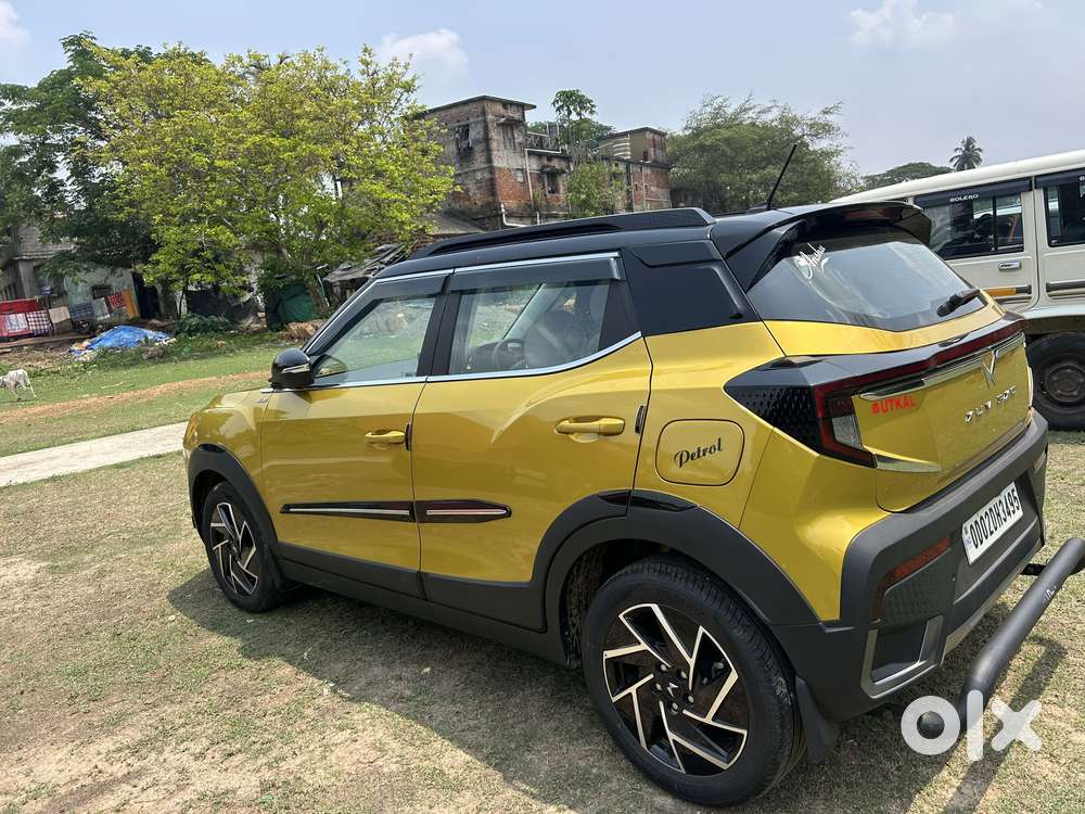 Mahindra Xuv 3xo Ax7l Petrol Mt, 2025, Petrol