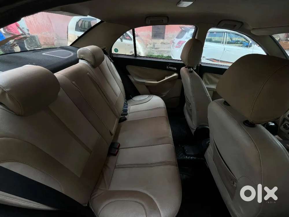 Tata Manza 2014