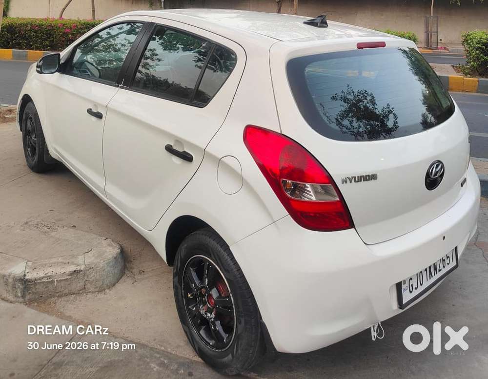 Hyundai I20 Sportz Option 1.4 Crdi, 2012, Diesel