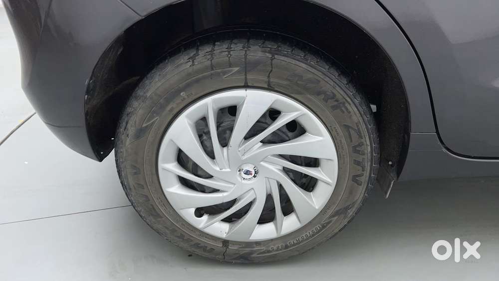 Maruti Suzuki Baleno Delta, 2015, Petrol