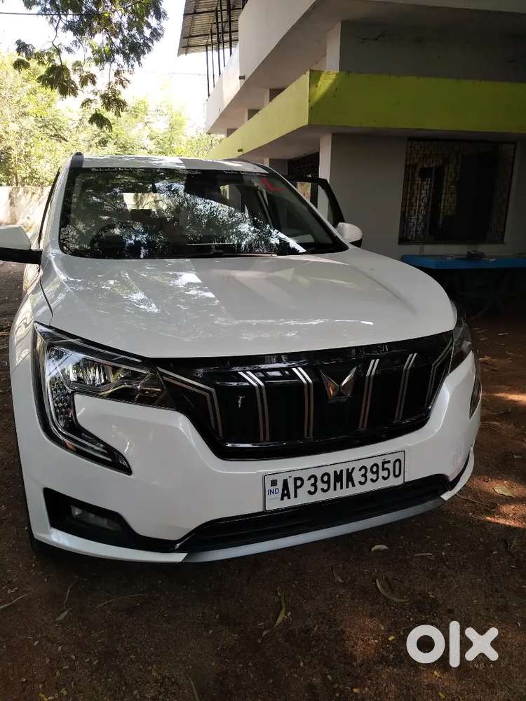Mahindra Xuv700 2022 Petrol 11999 Kms Driven