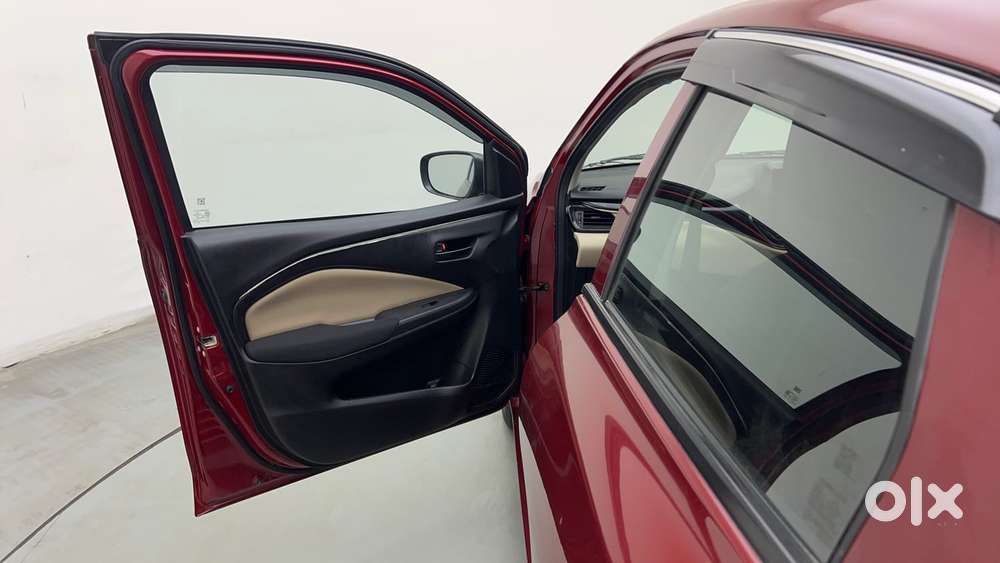 Toyota Glanza 1.2 E, 2023, Petrol