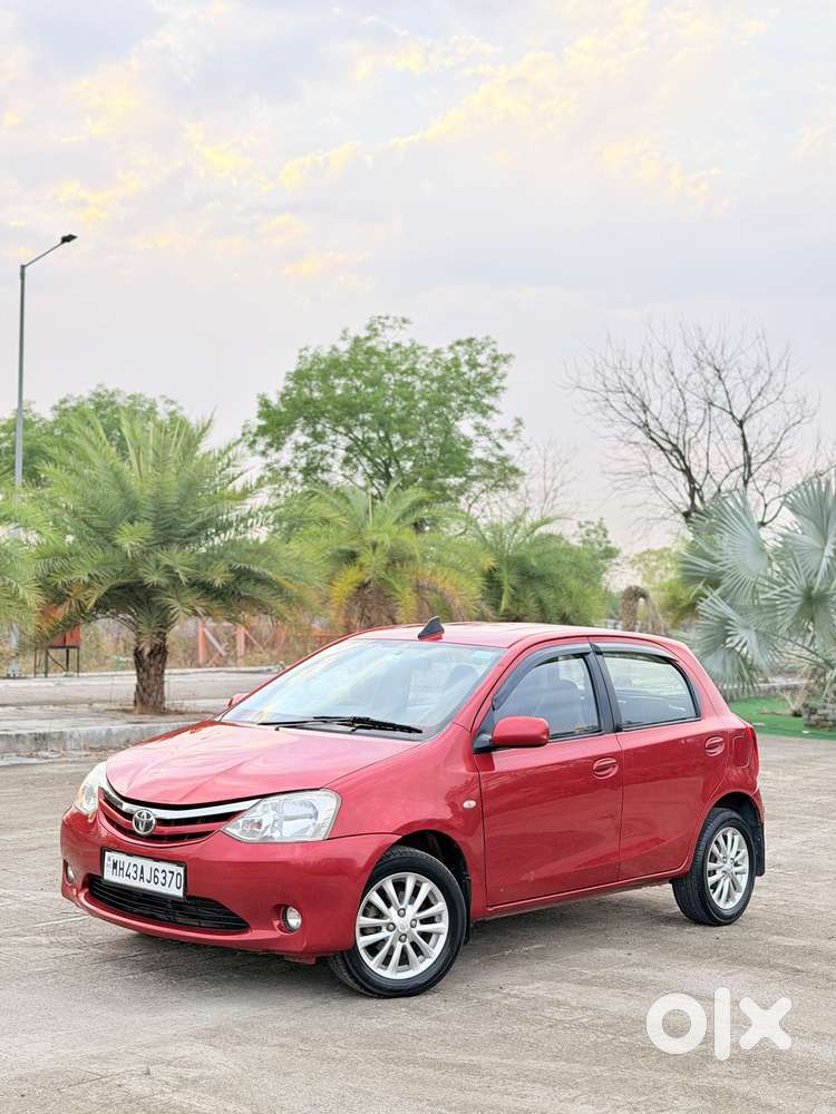 Toyota Etios Liva 2014-2016 V, 2011, Petrol