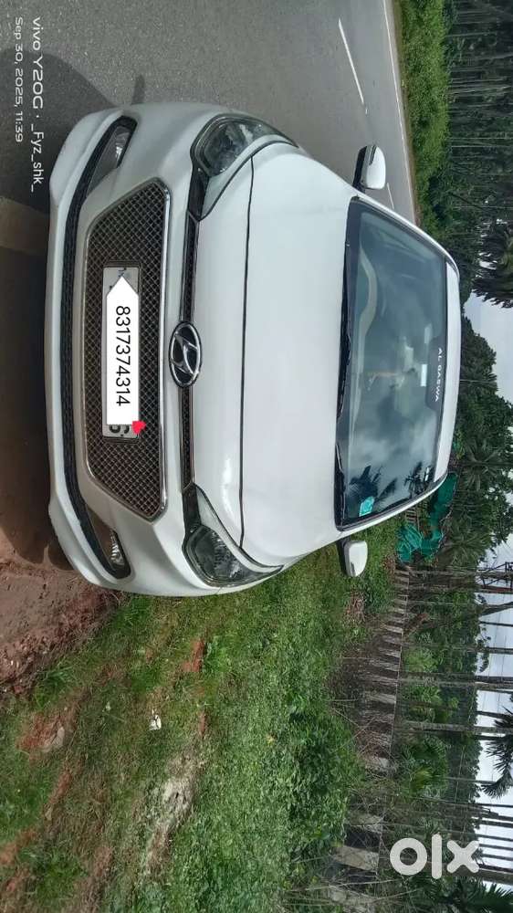 Adjustable Staring,autofold Mirror,six Airbag,button Start,