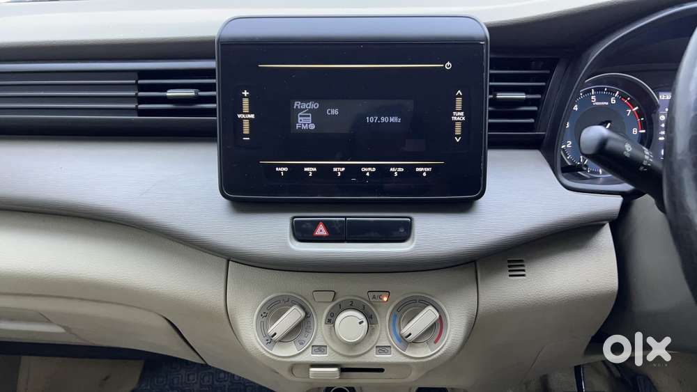 Maruti Suzuki Ertiga Vxi At, 2021, Petrol