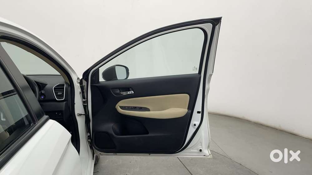 Honda City I-vtec V, 2023, Petrol