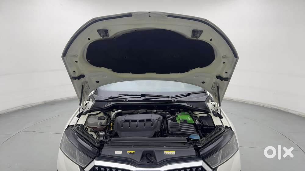 Skoda Octavia 2.0 Tdi At L K, 2021, Petrol