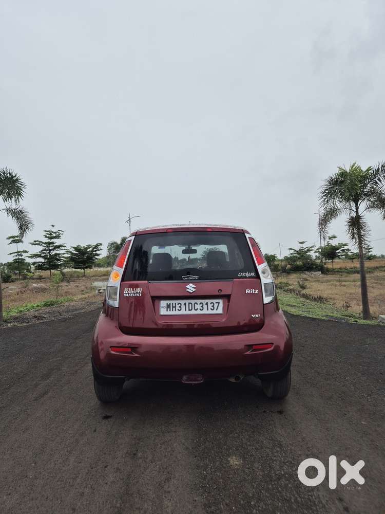 Maruti Suzuki Ritz Vxi, 2010, Petrol