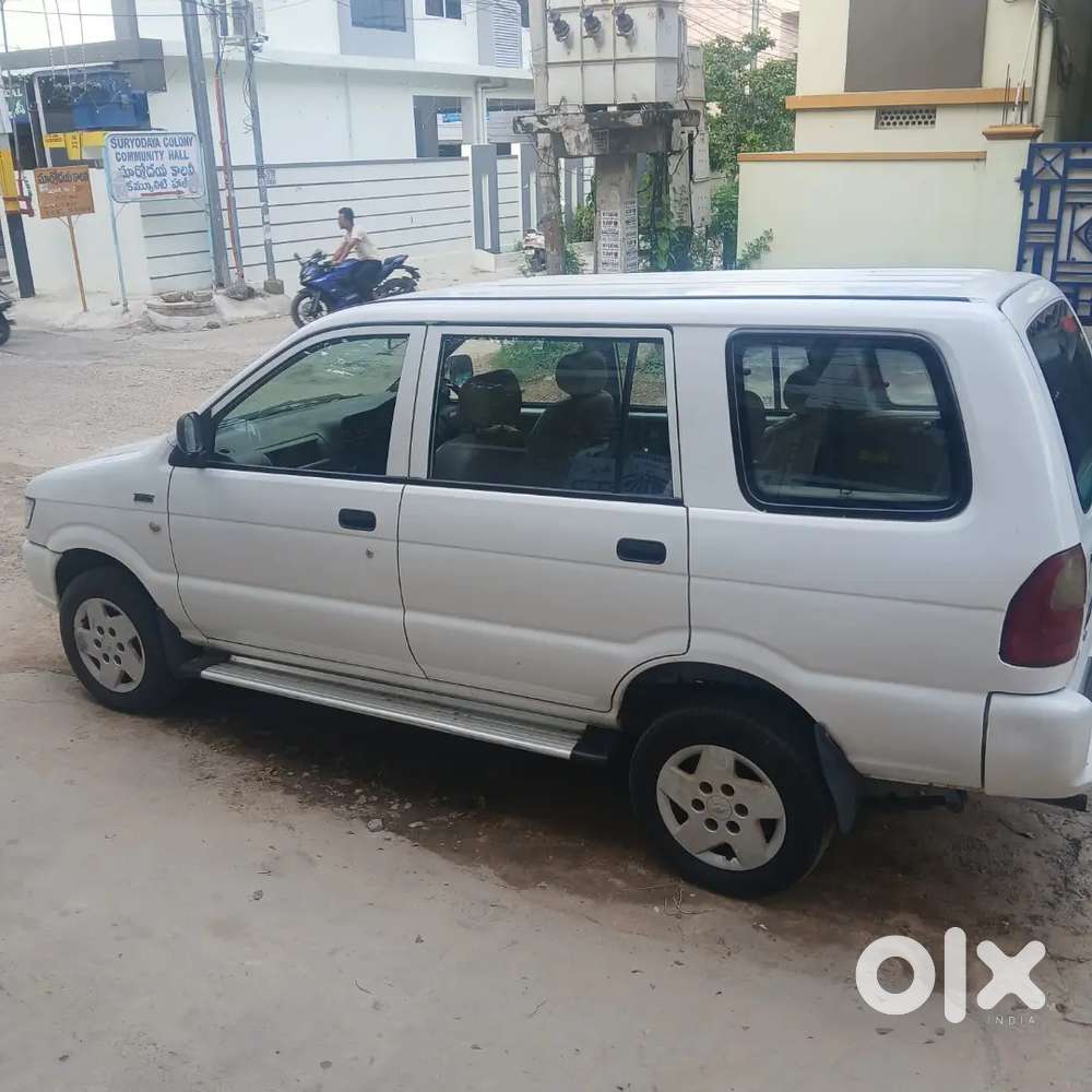 Chevrolet Tavera 2006 Diesel 105000 Km Driven