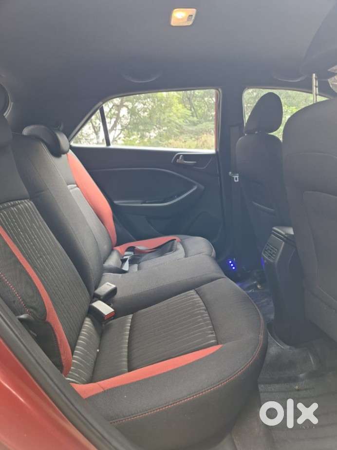 Hyundai I20 Asta 1.2 Mt Dual Tone, 2018, Petrol