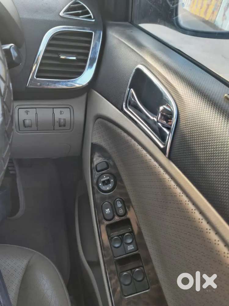 Hyundai Verna 2012 Diesel 150000 Km Driven