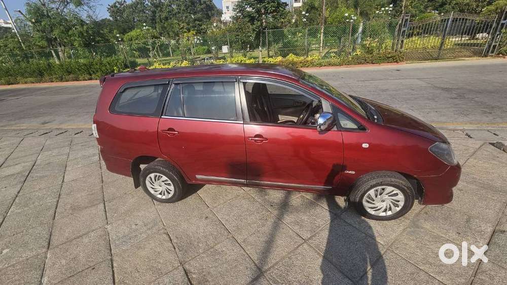 Toyota Innova 2.5 Gx 7 Seater Bs Iv, 2010, Diesel