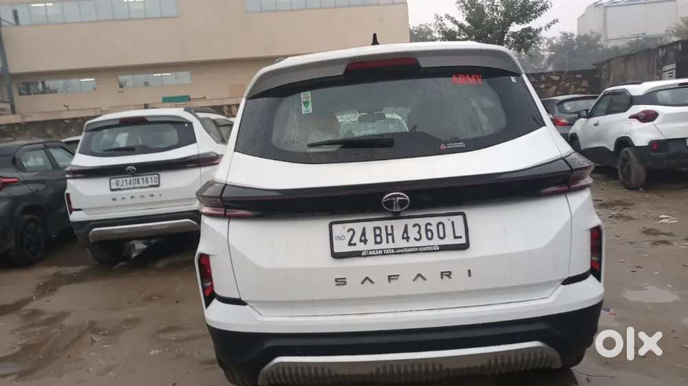 Army Personnel Tata Safari 7 Seater Accomplished Dual Tone X Plus 2024