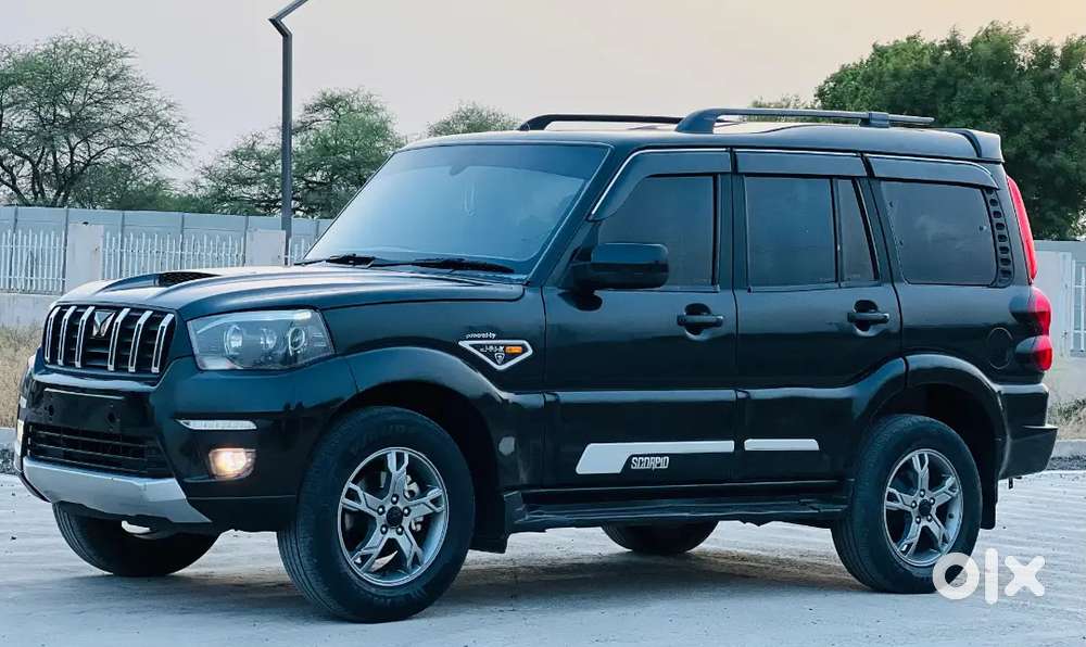 Mahindra Scorpio S10.2015 .urgent Sell