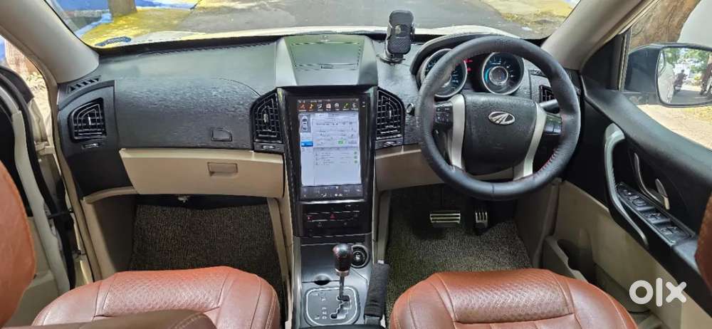 Mahindra Xuv500 At W10 Fwd, 2017, Diesel