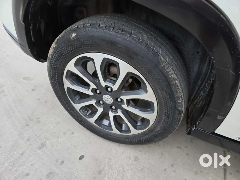 2024 Maruti Grand Vitara Sigma  82,000 Km  Lucknow (up-32) Reg