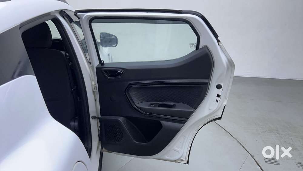 Renault Kiger Rxz Turbo Cvt, 2022, Petrol