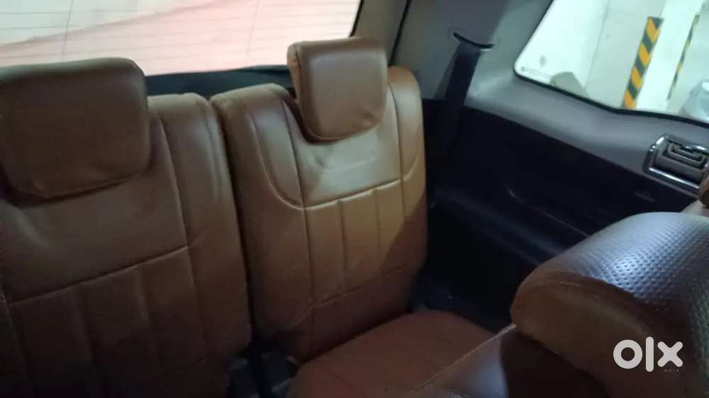 Mahindra Xuv500 Awd 2014 Model Diesel Car