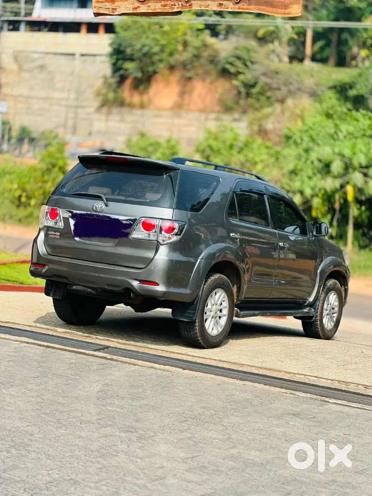 Toyota Fortuner Diesel 2014